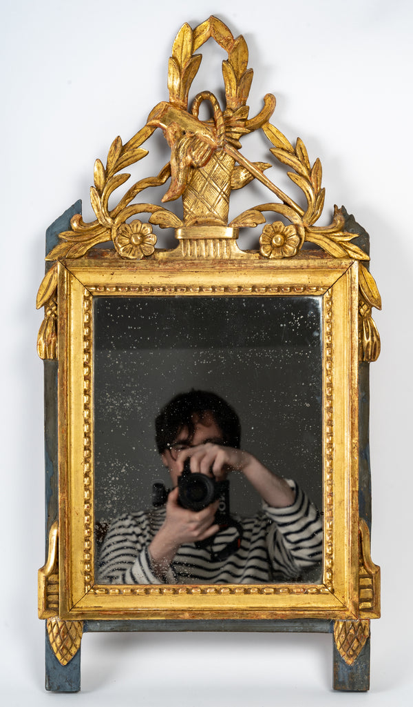 Miroir en bois doré Louis XVI