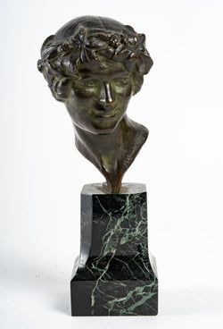 Sculpture statuette de femme de Maurice GUIRAUD RIVIERE