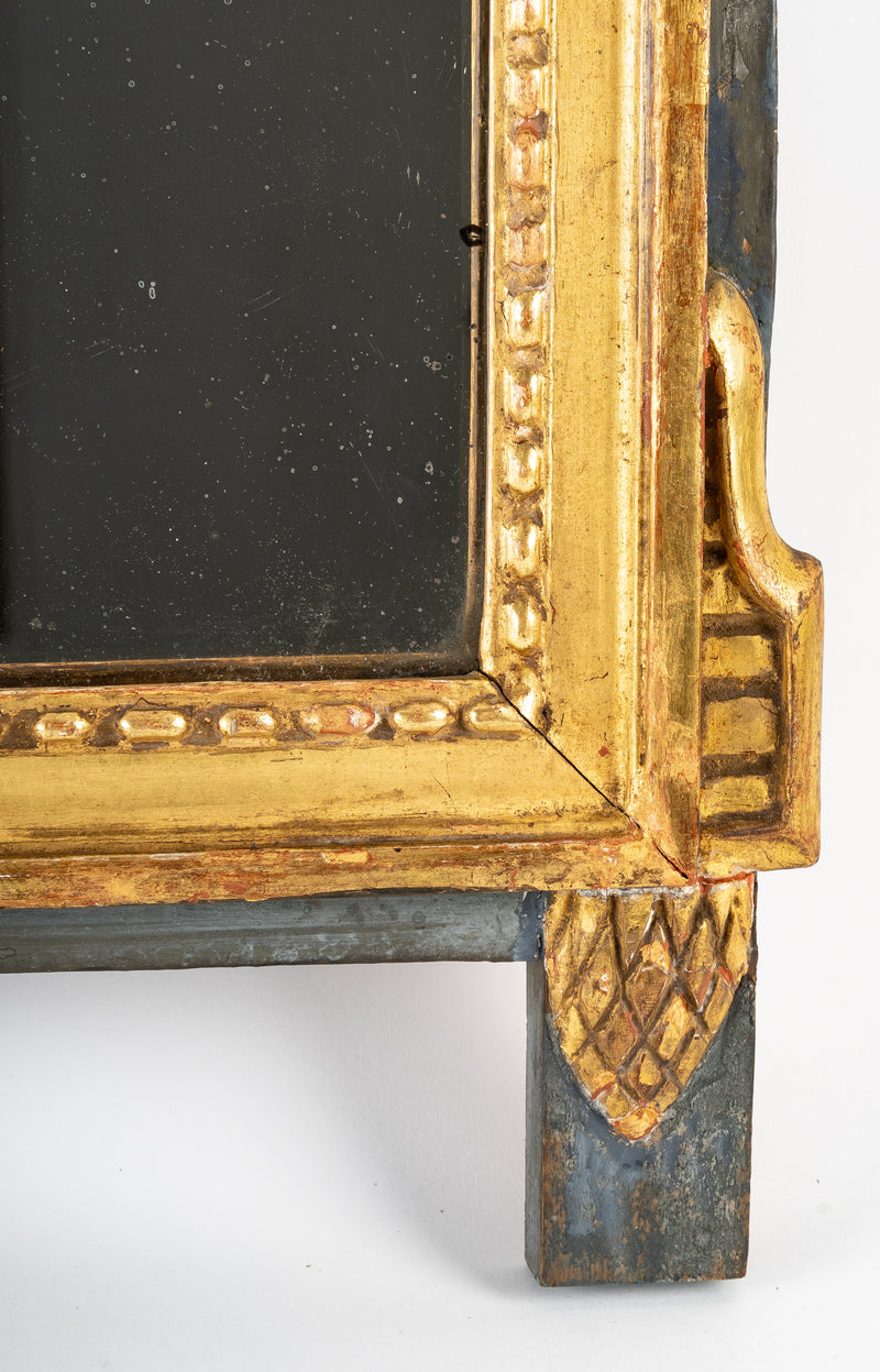 Miroir en bois doré Louis XVI